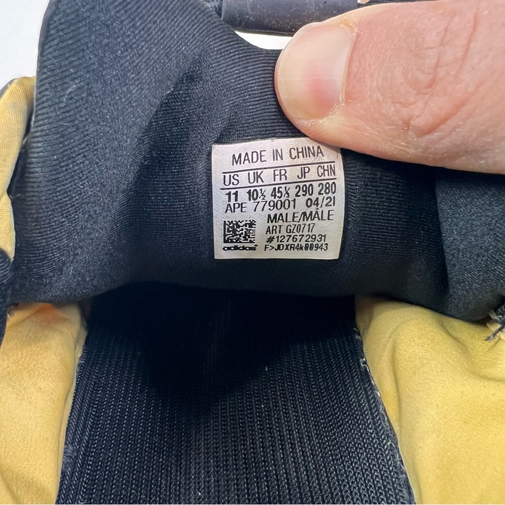 Adidas Yeezy Boost 700 MNVN Honey Flux 779001 Ape 2021 Size 11 L020325 - Picture 8 of 9